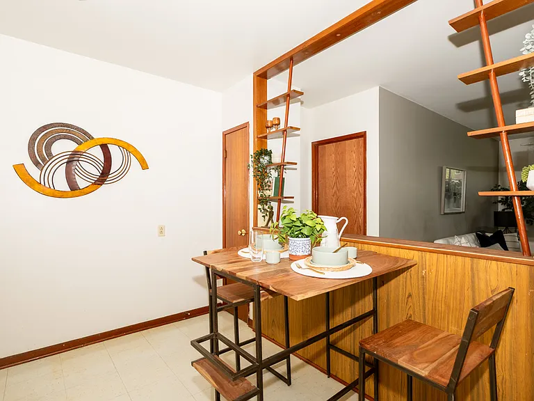 1051 Taylor Ave — Photo 23