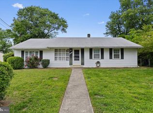 6917 Jarrett Ave, Oxon Hill, MD 20745