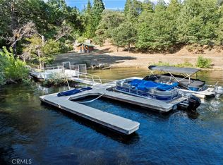 72 N Winter Harbor Cv #C, Lake Arrowhead, CA 92352