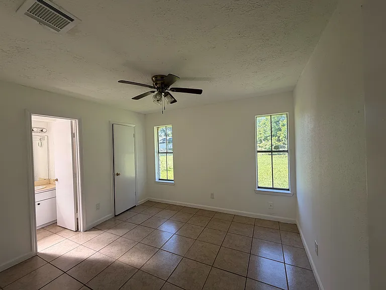 5147 Ridgeton Dr — Photo 5