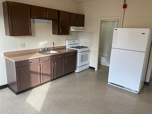 Floor plan E302