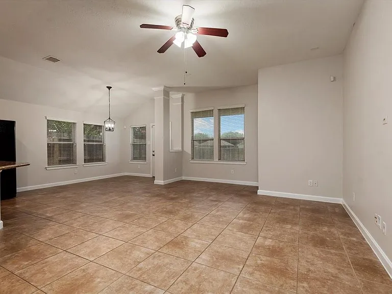 1906 Sonoma Breeze Dr — Photo 19