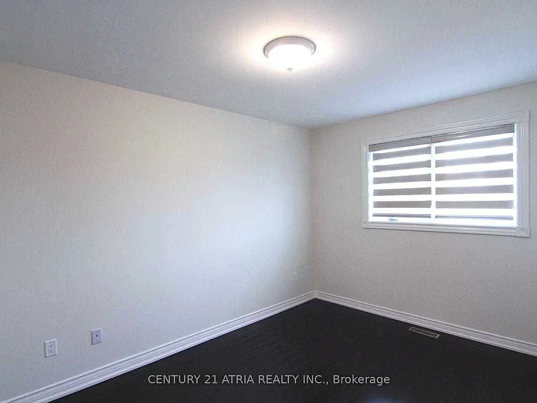 40 Alanbull Sq — Photo 9