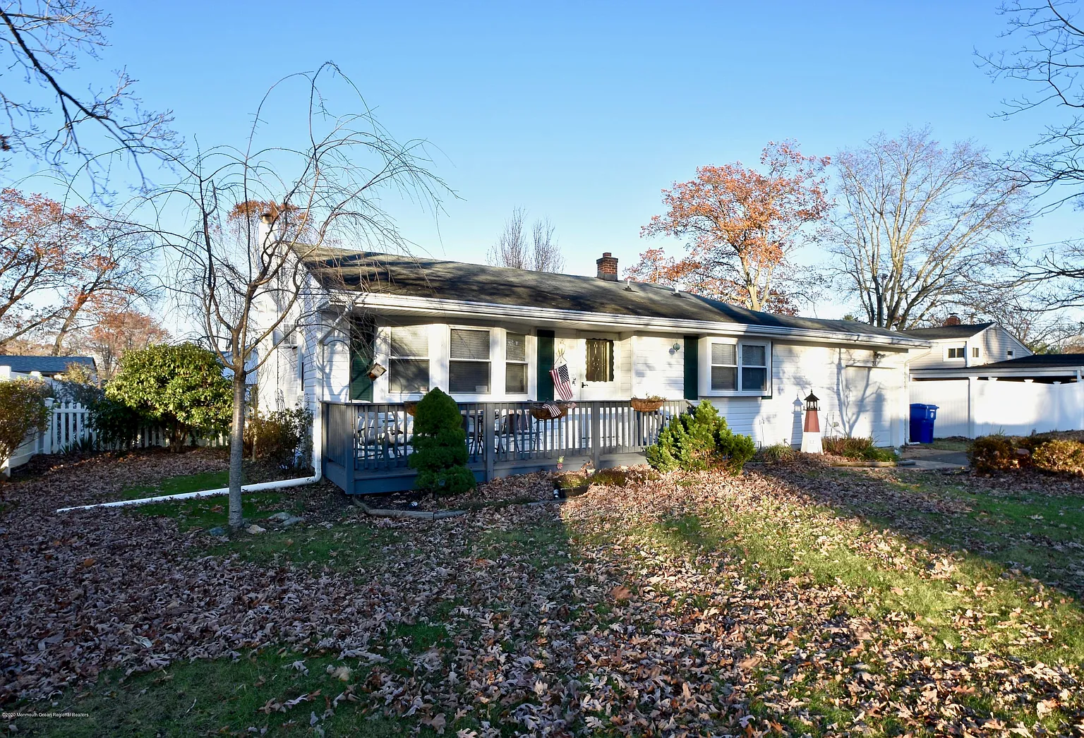 24 Winding River Dr photo 1