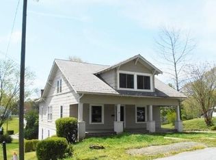 115 Virginia St NW, Lenoir, NC 28645