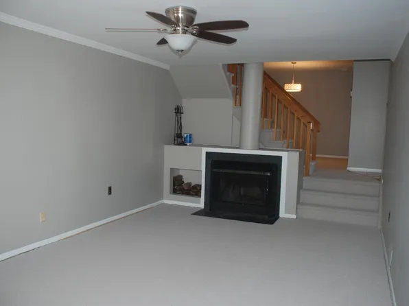 1117 Schmidt Ln, North Brunswick, NJ 08902