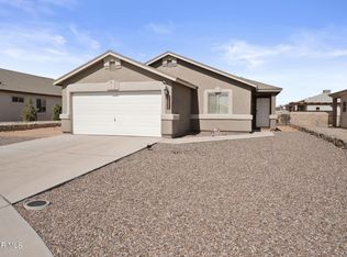 11589 Flor Sereno Pl, Socorro, TX 79927