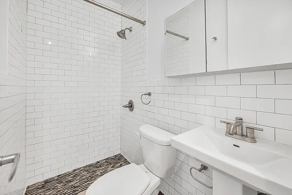 Rented by Living New York | media 9