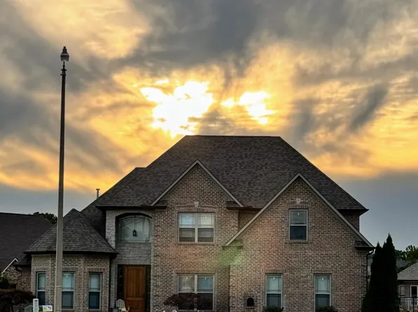 1460 Legends Cv, Dyersburg, TN 38024