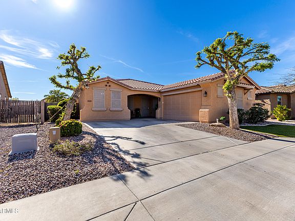 2nd image of 6722 S 76TH Drive