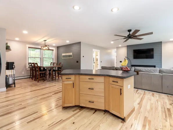 215 Cumberland Road, Gilford, NH 03249