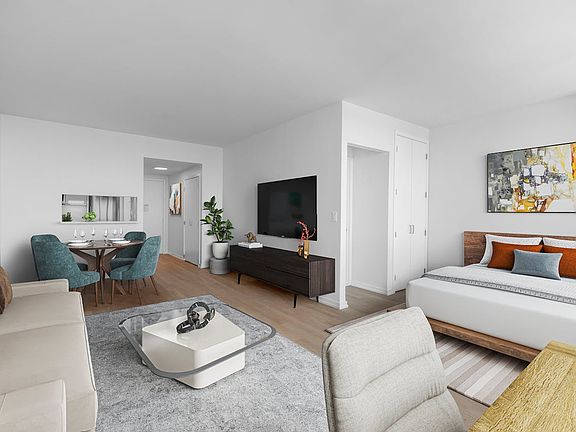 3rd image of 124 W 60th St APT 17J