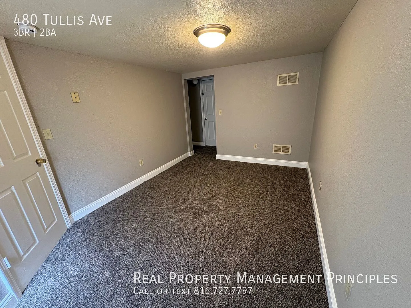 Charming 3-bedroom, 2-bath home! Deposit free with Obligo. — Photo 2