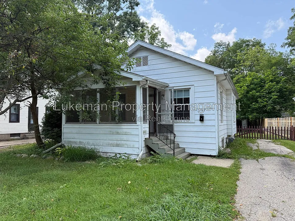 117 Nelson Ave