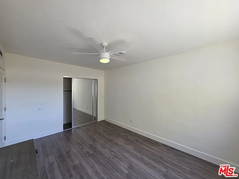 1635 S Beverly Glen Blvd #6 — Photo 13