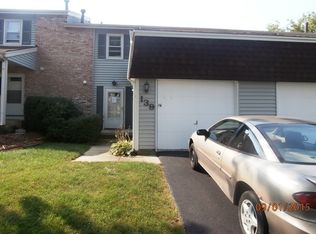 139 Julie Rd, Bolingbrook, IL 60440