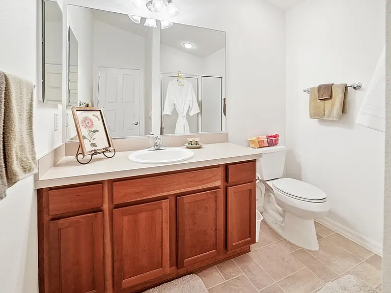 2079 Hydrangea Ave — Photo 7