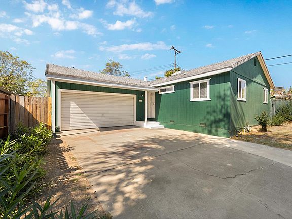 3rd image of 5667 Rio Verde Way