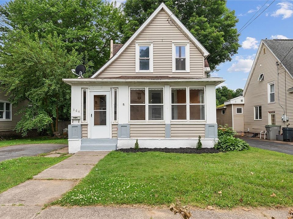 1st image of 364 S 6th St
