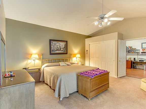 4th image of 25631 S Buttonwood Dr