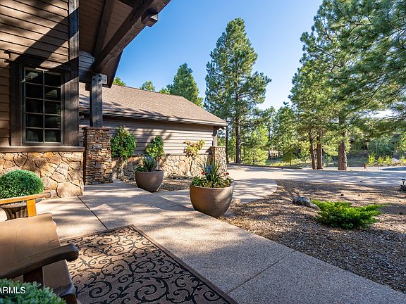 5th image of 3356 S Clubhouse Circle