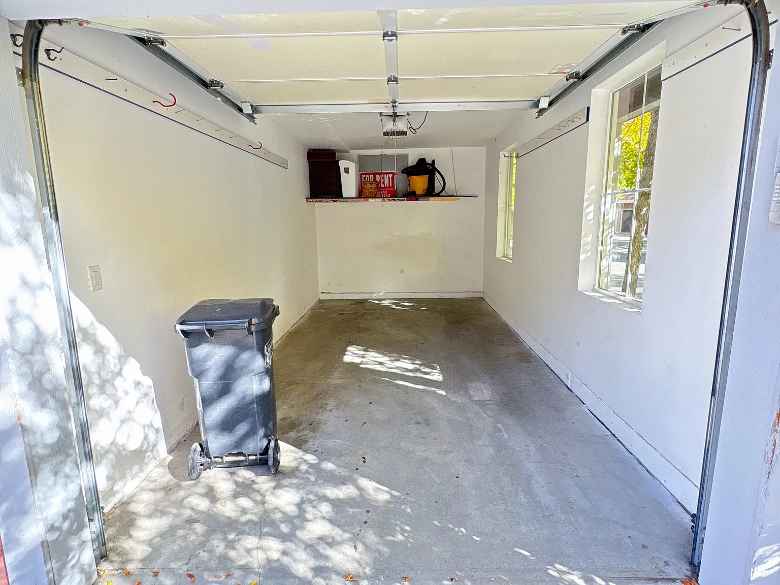 2 bed, 1174 sqft, $2,600 — Photo 4