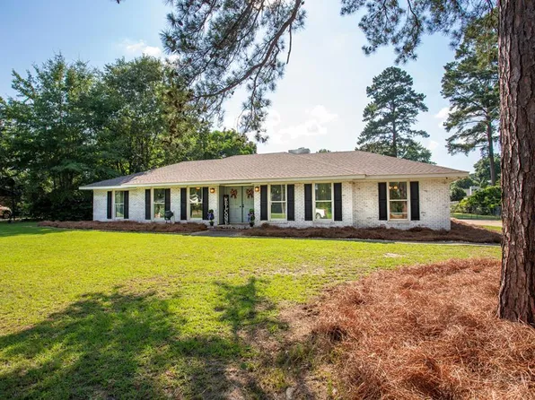 559 Inlet Rd, Eufaula, AL 36027