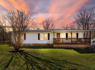 105 Peck St, Pembroke, VA 24136
