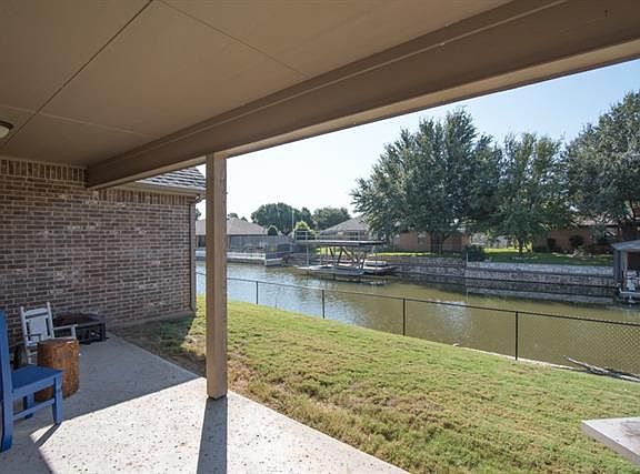 4th image of 709 Panama Ct