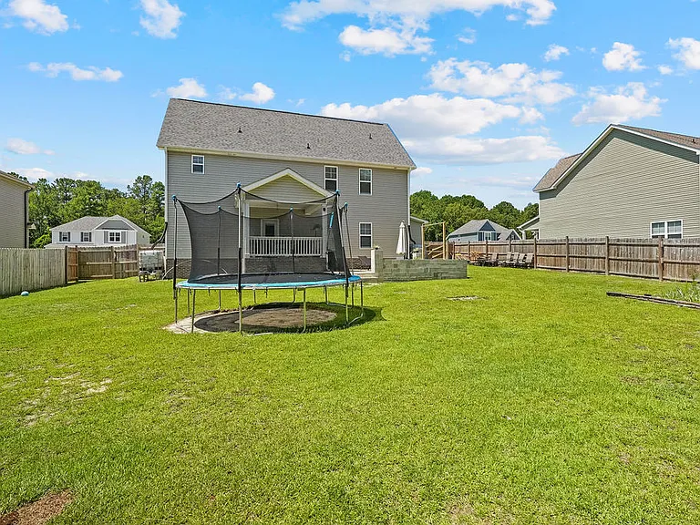 121 Tanna Pl — Photo 32