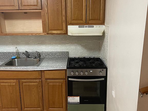 2nd image of 1-105-52 Flatlands Ave #1