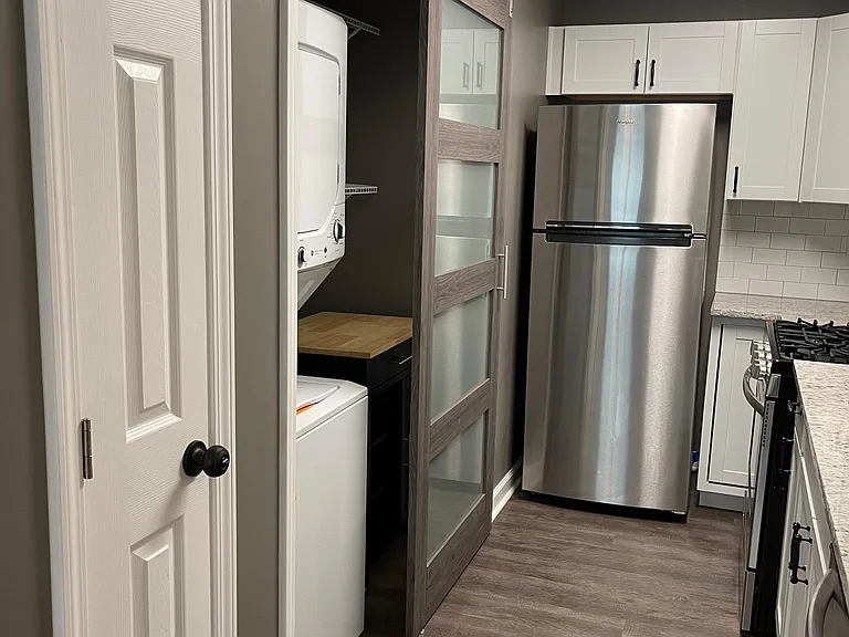 1020 Hillsborough Chase NW — Photo 11