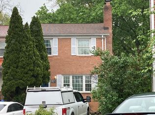 40 Sydnor St, Hamilton, VA 20158