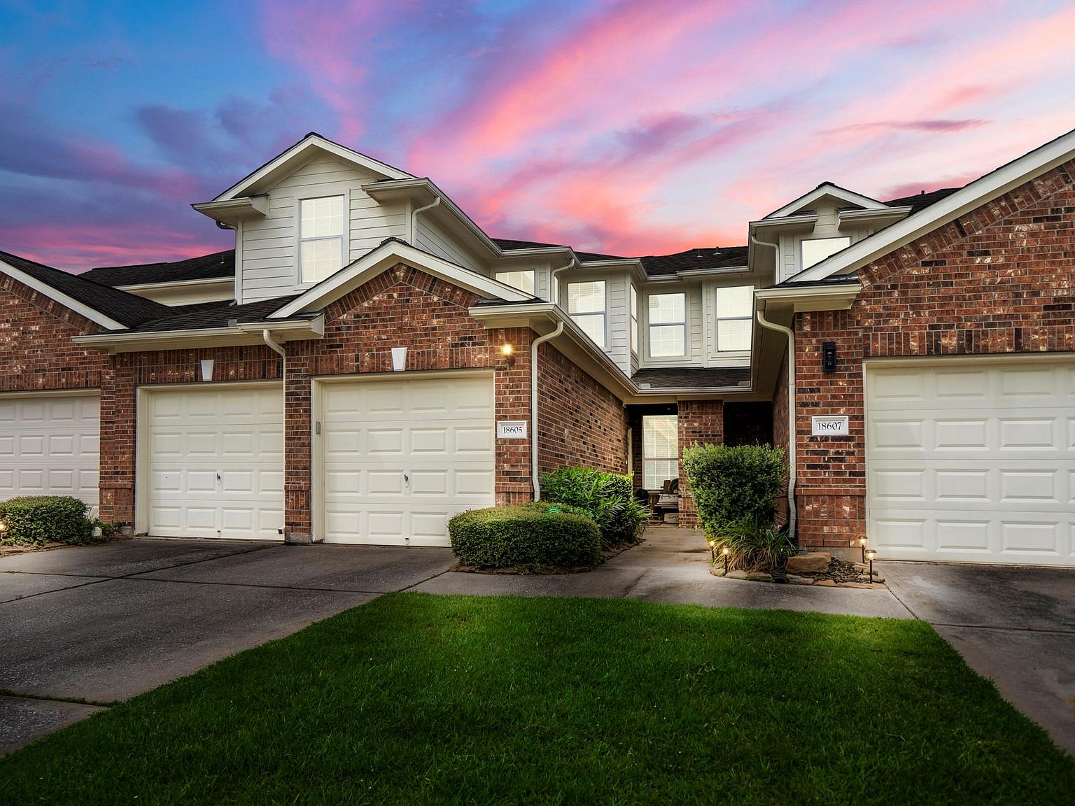 18605 Syndee Loch Ct