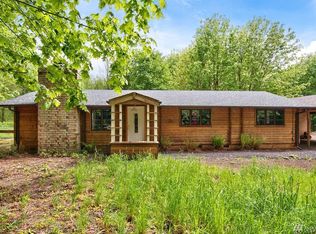 822 SE Fauna Ln, Pt Orchard, WA 98367