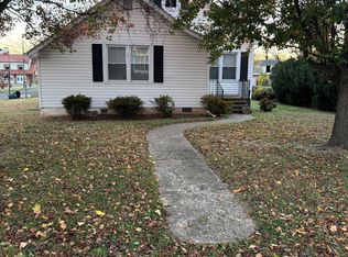 104 E Washington St, Remington, VA 22734