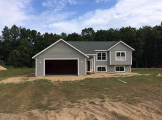 3676 Trailside Dr, Muskegon, MI 49444