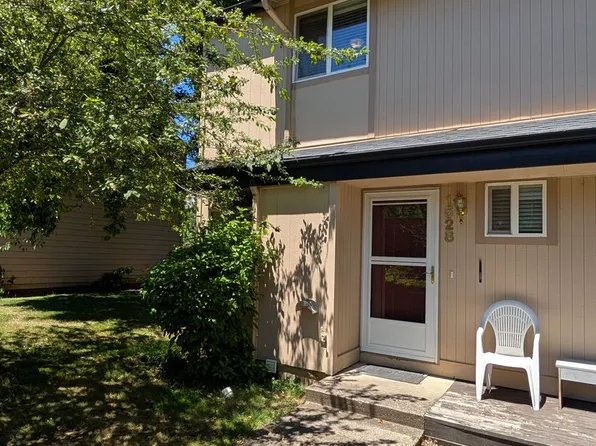 1528 Fetters Loop, Eugene, OR 97402