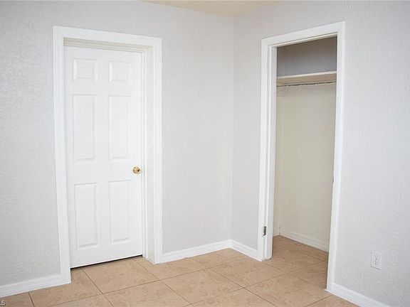 4th image of 1102 Kanza Ct