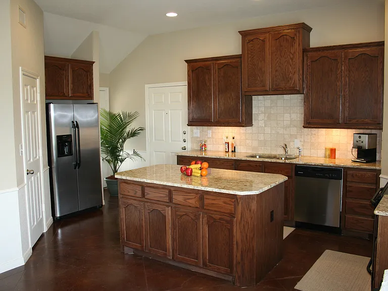 9800B Salem Way — Photo 3