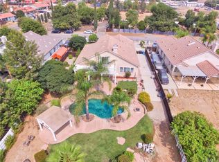 21783 Grove Rd, Wildomar, CA 92595