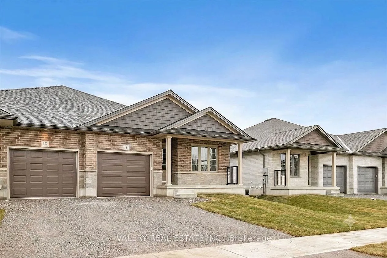 2 bed, $2,600 — Photo 1