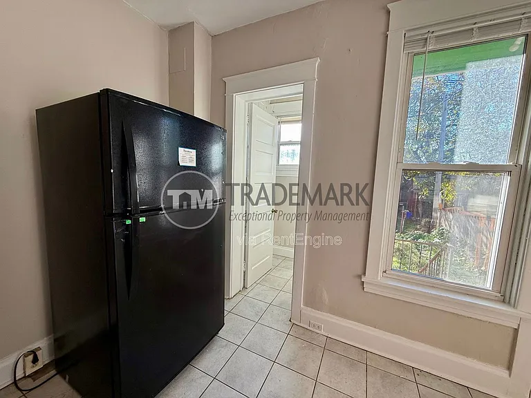 2246 N 4th St — Photo 4