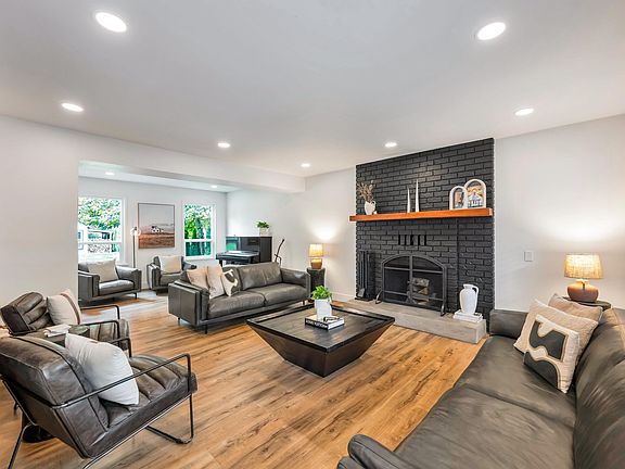 4th image of 5740 244b St