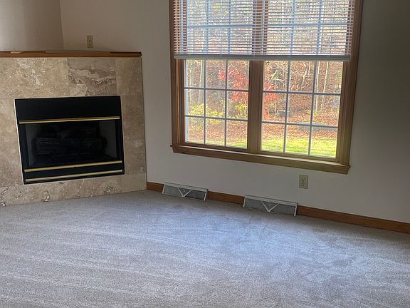 2nd image of 303 Thistle Dr