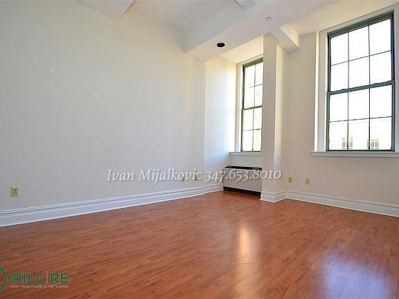 4th image of 4502 Ditmars Blvd #129
