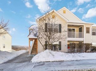 1625 King Ct, Green Brook Twp., NJ 08812