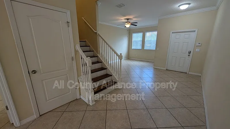 Meadow Point North — Photo 2