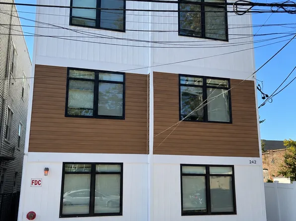 242 Harrison St, Paterson, NJ