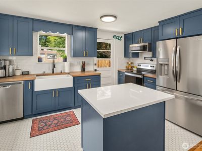 2406 NE 75th Street, Seattle, WA, 98115